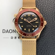 레플리카 [오메가]남성용 씨마스터 다이버 210.90.42.20.01.003 300M 마스터 코액시얼 브론즈 골드 42mm 오토메틱 Cal.8806 타입 블랙 다이얼 omg0218