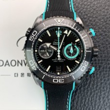 레플리카 [오메가] 남성용 씨마스터 신제품 215.92.46.51.01.003 플래닛 오션 600m 코액시얼 마스터 크로노미터 45.5mm 크로노그래프 오토매틱 Cal.9900 타입 딥 블랙 다이얼 omg0205  