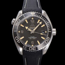 레플리카 [오메가] 남성용 씨마스터 신제품 215.32.44.21.01.002 플래닛 오션 600m 코-액시얼 마스터 크로노미터 43.5mm 오토매틱 Cal.8900 타입 우레탄줄 딤그레이 다이얼 omg20252  