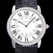 레플리카 [까르띠에] 남여공용 롱드 더 솔로 WR000551  쿼츠 므브먼트 36미리 큐빅베젤 악어가죽줄 화이트다이얼 CAR11556  