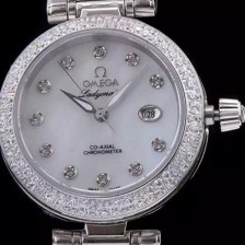 레플리카 [오메가] 여성용 드빌 화이트 다이얼 오토매틱 무브먼트 OMG0302  
