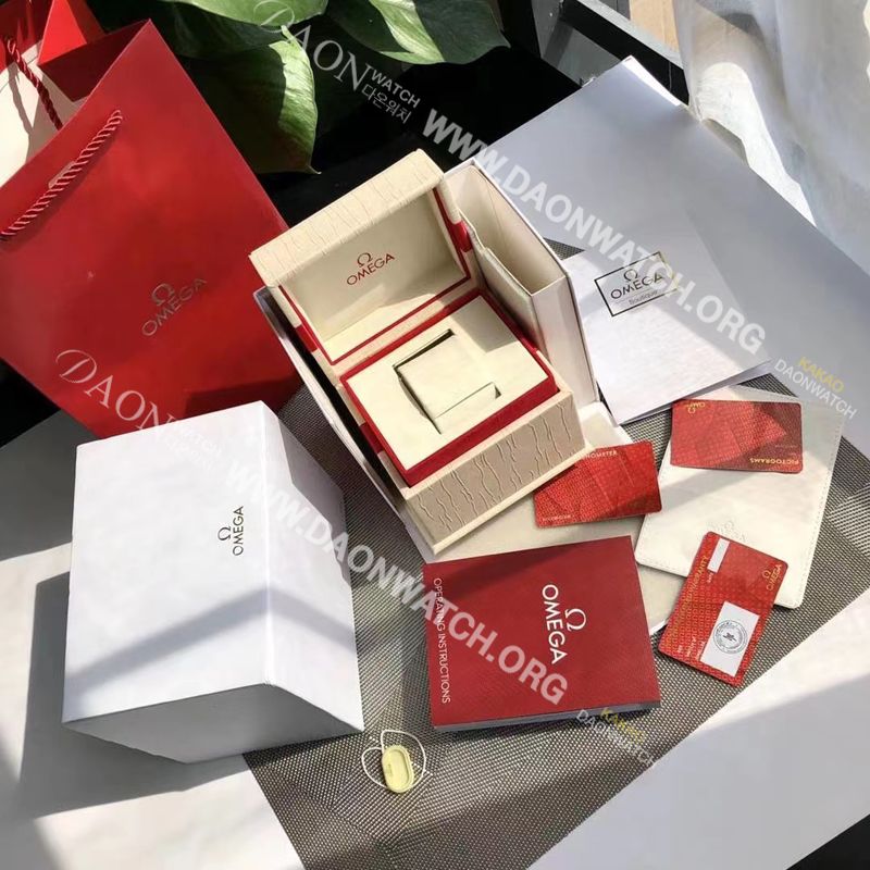 레플리카 [오메가]  케이스 omg1115